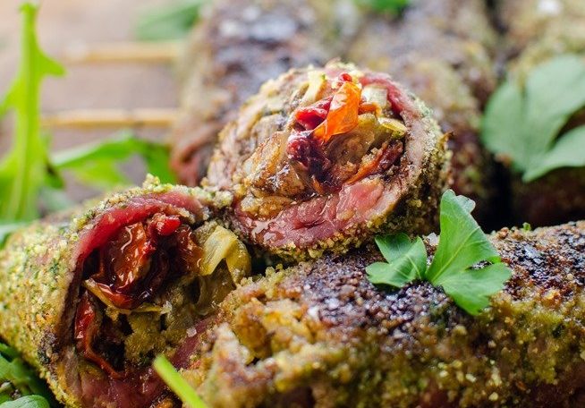 Fan-shaped Beef Paupiette with Old-fashioned Mustard Jus